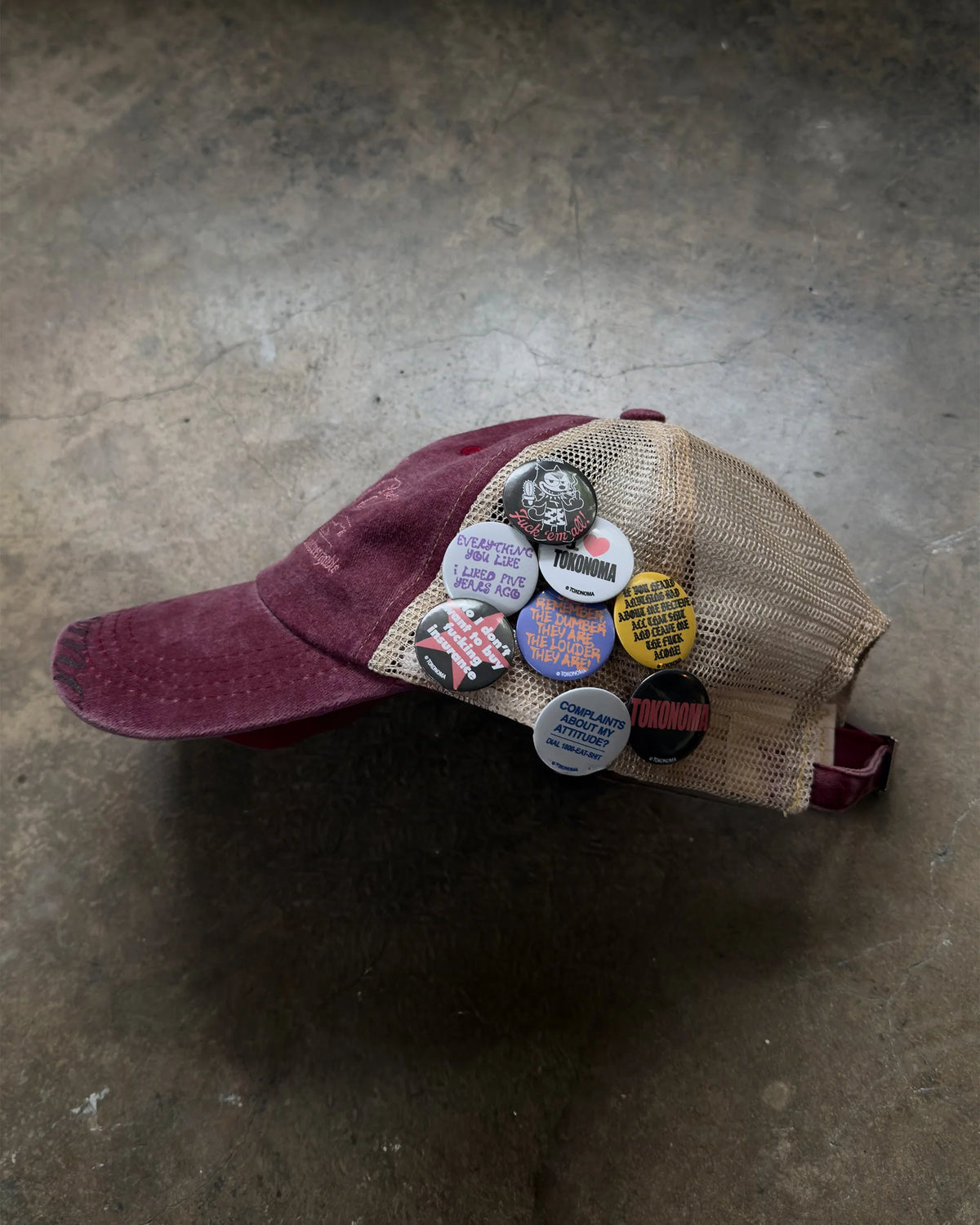 PIN-UP, button badges