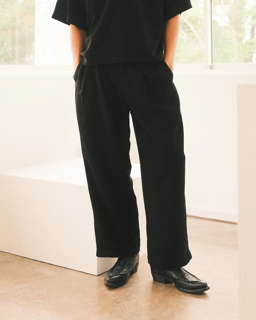 GOTH, pleated pants