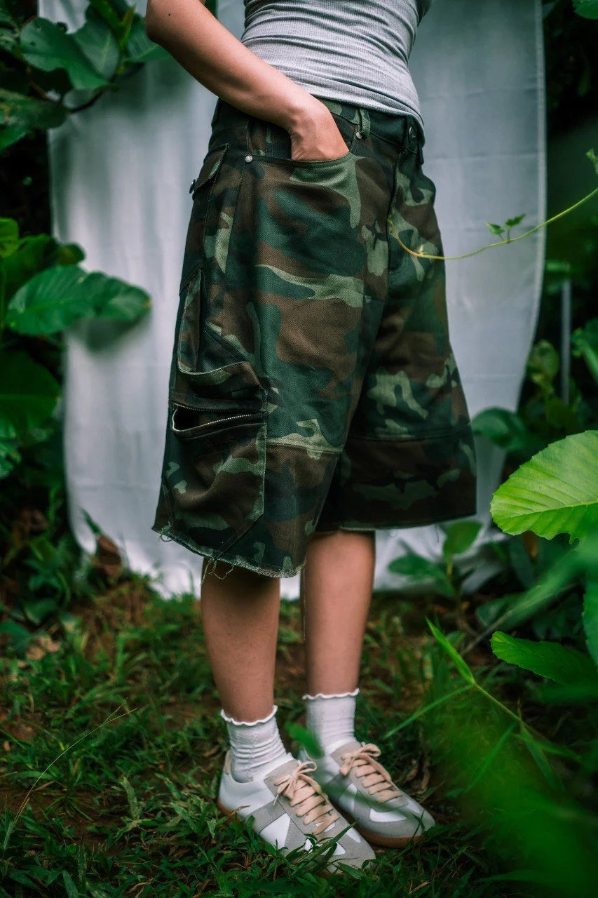 CAMO, cargo shorts (v1), worn