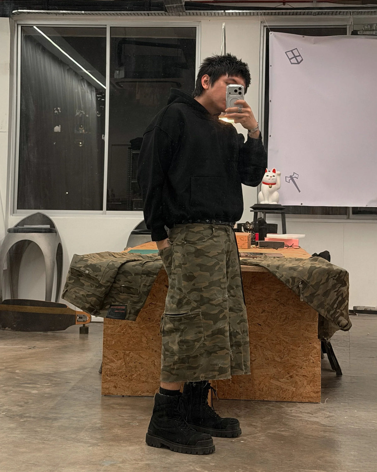 CAMO, cargo shorts (v2), worn